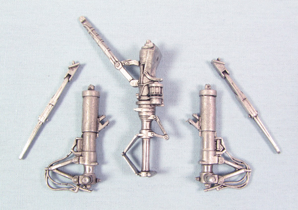 3202220Tornado202in.20w-1.jpg Panavia Tornado Landing Gear (Rev) - Image 1