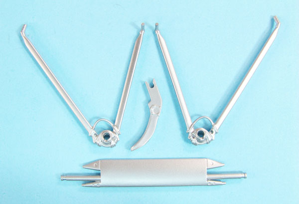 32112_site-1.jpg Pfalz D.XII Landing Gear (WW) - Image 1