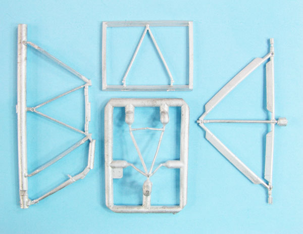 32125_site-1.jpg Fokker E.1 Landing Gear (WW) - Image 1