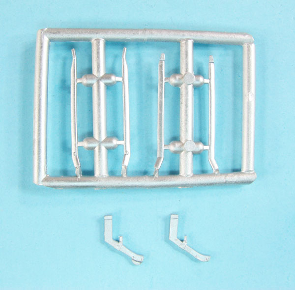 Fokker Dr.1 Landing Struts (Meng)